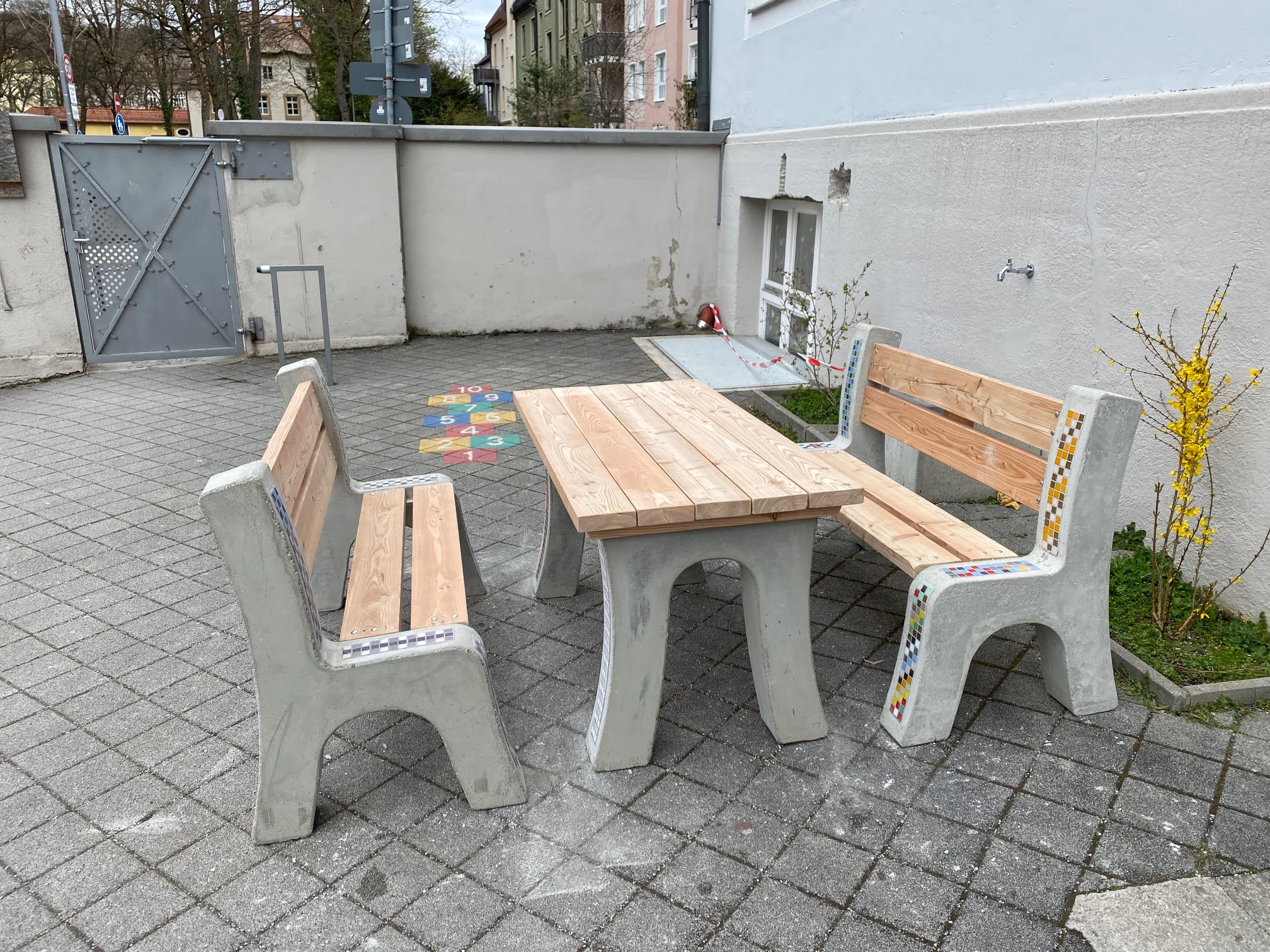 Mittelschule an der Ichostraße Neuigkeiten und Fotos